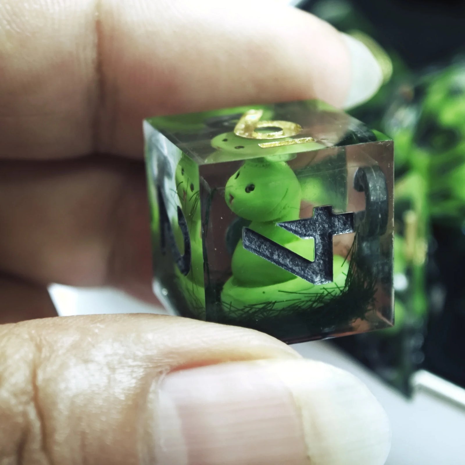 MINI PLANET Custom Wholesale Snake DnD Dice Set Handmade Resin Dice for Dungeons&Dragons Table Game Polyhedral Dnd Dice D6 D20