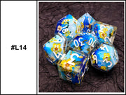The Apiarist Dice Set,Honeybee Blossom 3D Artisan Dice,Gilded Bee on Bloom Resin Sharp Edge Dice Set Factory Wholesale No MOQ