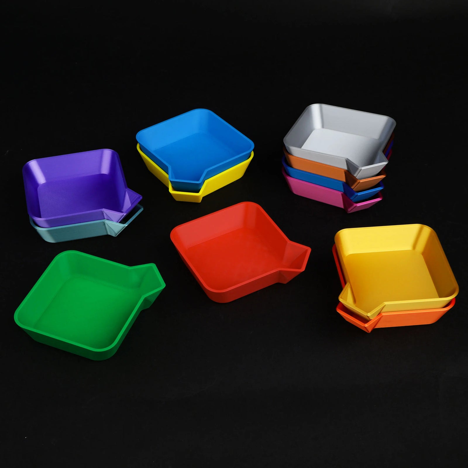 Fold-Flat Plastic Dice Tray