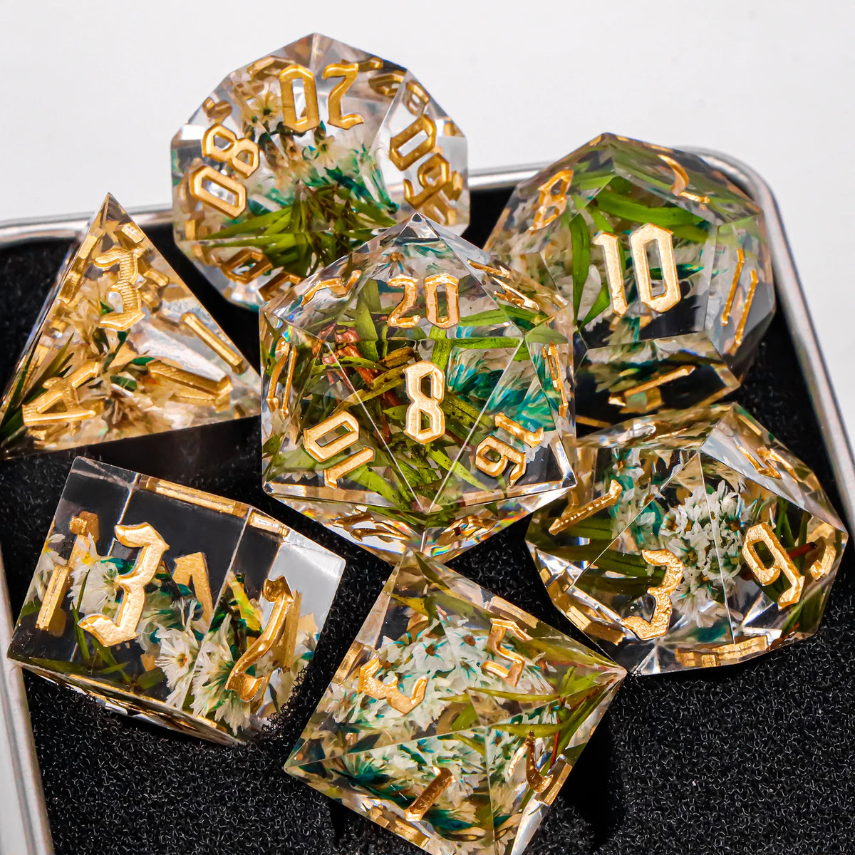 Handmade Sharp-Edge Resin Dice Set – 26 Colours to Choose From