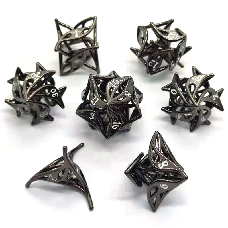 Antique Floral Metal D6 Dice