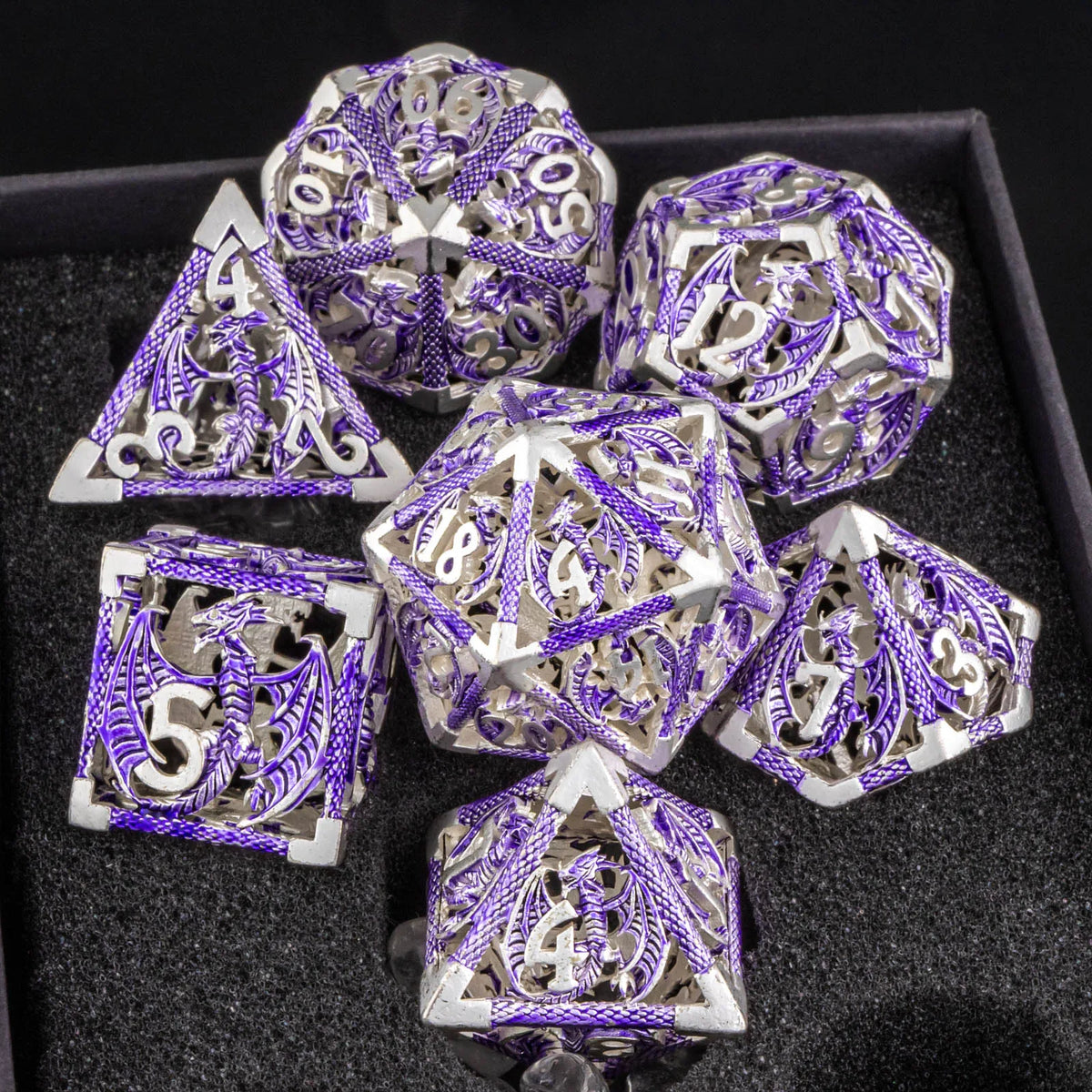 Antique Hollow Metal D6 Dice - 7 Piece - Design 4