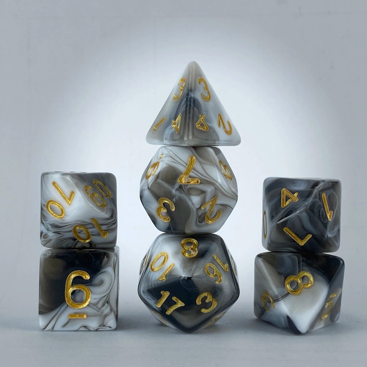 Two-Tone Dice Set with Bag – 9 Colours to Choose From